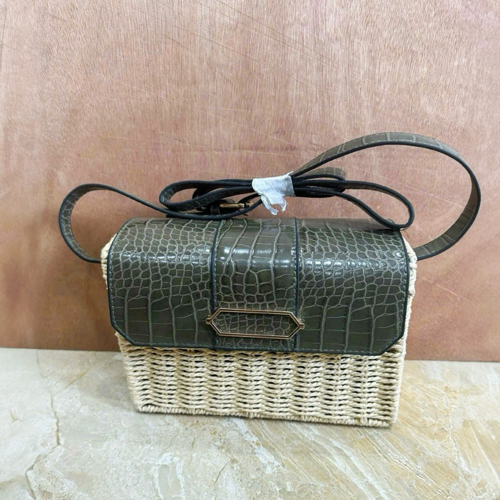 Woven Bamboo Handbag THB-028